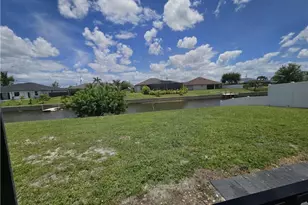329 SW 21st Ln, Cape Coral, FL 33991 - Photo 45