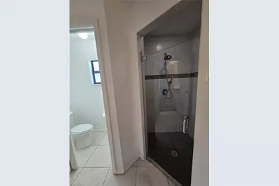 329 SW 21st Ln, Cape Coral, FL 33991 - Photo 31