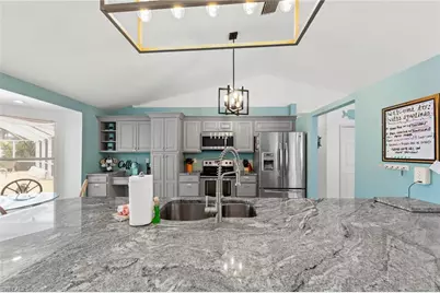 2104 SW 38th Ter, Cape Coral, FL 33914 - Photo 15
