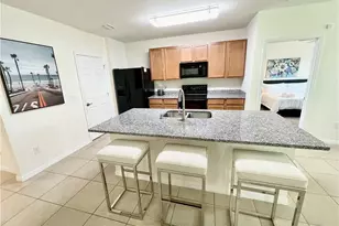 604 SW 26th St, Cape Coral, FL 33914 - Photo 7