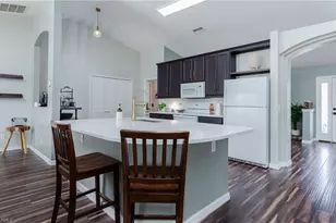 108 NW 28th St, Cape Coral, FL 33993 - Photo 7