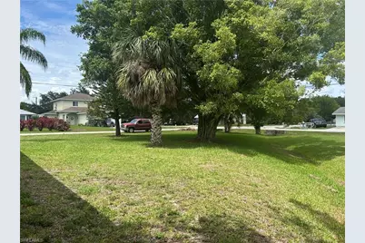 14355 Cristobal St, Fort Myers, FL 33905 - Photo 5