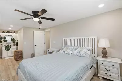 340 Mattie Ave, Fort Myers, FL 33908 - Photo 17