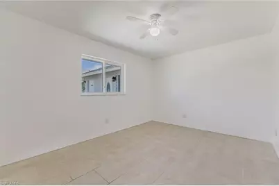 16595 Davis Rd, Fort Myers, FL 33908 - Photo 23