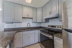 16595 Davis Rd, Fort Myers, FL 33908 - Photo 13