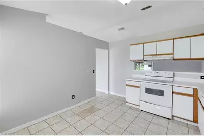 1409 SW 11th Pl, Cape Coral, FL 33991 - Photo 7