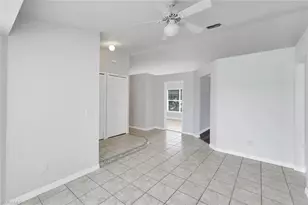 1409 SW 11th Pl, Cape Coral, FL 33991 - Photo 5