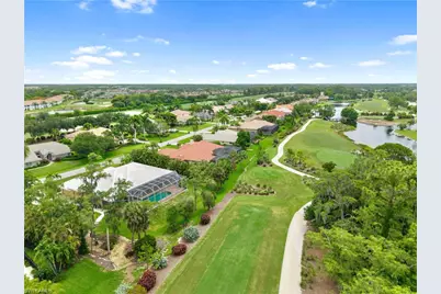 8160 Glenfinnan Cir, Fort Myers, FL 33912 - Photo 9