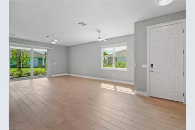 16947 Hawk Ct, Punta Gorda, FL 33982 - Photo 7