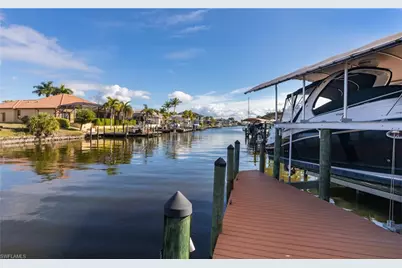 1525 SW 57th Ter, Cape Coral, FL 33914 - Photo 9