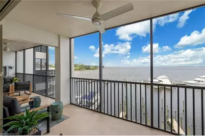 1920 Virginia Ave #403, Fort Myers, FL 33901 - Photo 1