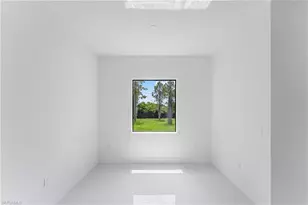 811 Rush Ave, Lehigh Acres, FL 33972 - Photo 7