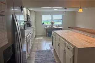 10921 Shirley Ln, North Fort Myers, FL 33917 - Photo 9