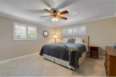 1347 Oaklawn Ct, Fort Myers, FL 33919 - Photo 21