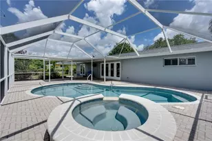1347 Oaklawn Ct, Fort Myers, FL 33919 - Photo 25