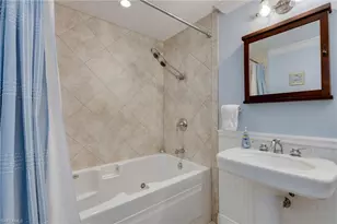 1347 Oaklawn Ct, Fort Myers, FL 33919 - Photo 19