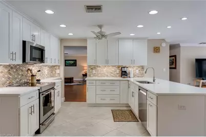 1347 Oaklawn Ct, Fort Myers, FL 33919 - Photo 13