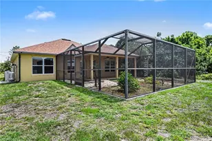 1006 NE 33rd St, Cape Coral, FL 33909 - Photo 23