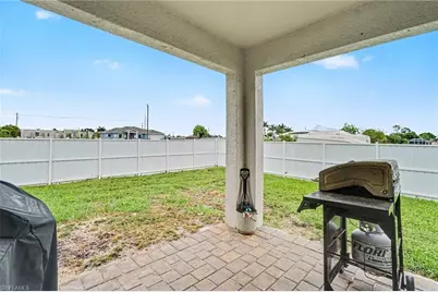 2045 NW 7th St, Cape Coral, FL 33993 - Photo 21