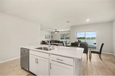 2045 NW 7th St, Cape Coral, FL 33993 - Photo 11
