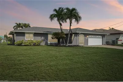 2206 SE 10th Pl, Cape Coral, FL 33990 - Photo 1