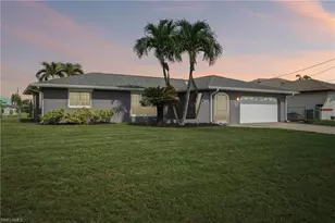 2206 SE 10th Pl, Cape Coral, FL 33990 - Photo 1