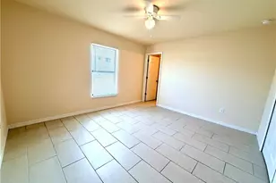 1314 SW Trafalgar Parkway, Cape Coral, FL 33991 - Photo 17