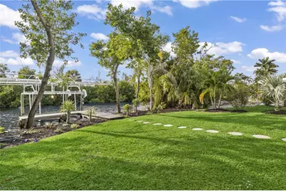 7150 Cobiac Dr, Saint James City, FL 33956 - Photo 31
