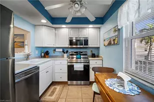 1700 Pine Valley Dr, Fort Myers, FL 33907 - Photo 3