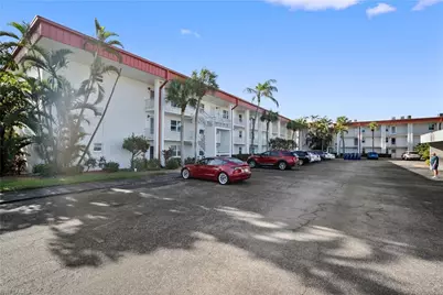 1700 Pine Valley Dr #208, Fort Myers, FL 33907 - Photo 1