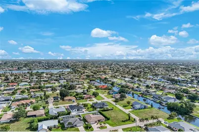 615 SE 19th Ct, Cape Coral, FL 33990 - Photo 45