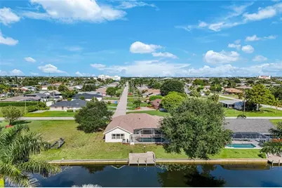 615 SE 19th Ct, Cape Coral, FL 33990 - Photo 39