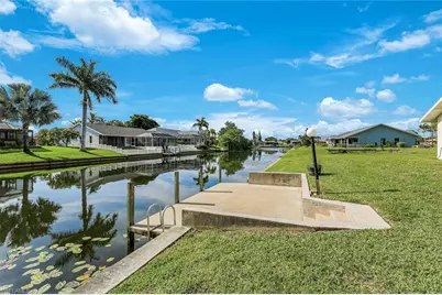 615 SE 19th Ct, Cape Coral, FL 33990 - Photo 37