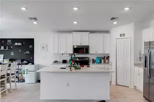 3856 Treasure Oak Wy, Fort Myers, FL 33905 - Photo 5