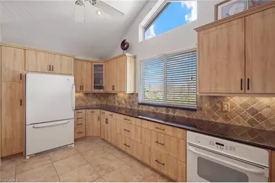 1607 Sand Castle Rd, Sanibel, FL 33957 - Photo 15
