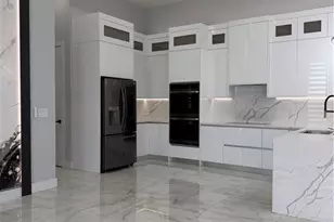 221 SW 25th Ave, Cape Coral, FL 33991 - Photo 9
