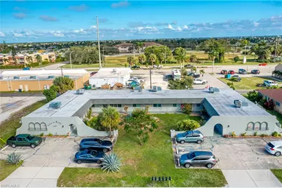 2927 SE 15th Pl #4, Cape Coral, FL 33904 - Photo 1