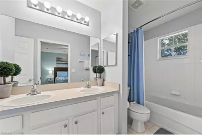 8169 Pacific Beach Dr, Fort Myers, FL 33966 - Photo 15