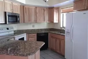 426 Hamilton Ave, Lehigh Acres, FL 33972 - Photo 9