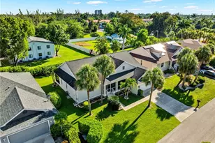 7894 Sandelwood Cir W, Fort Myers, FL 33908 - Photo 5