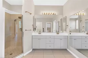 7894 Sandelwood Cir W, Fort Myers, FL 33908 - Photo 37