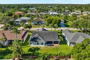 7894 Sandelwood Cir W, Fort Myers, FL 33908 - Photo 43