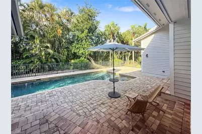 12446 McGregor Woods Cir, Fort Myers, FL 33908 - Photo 21