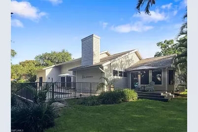 12446 McGregor Woods Cir, Fort Myers, FL 33908 - Photo 17