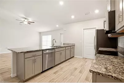 1024 NE 33rd Ln, Cape Coral, FL 33909 - Photo 17