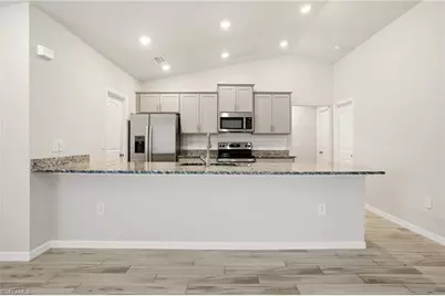 1024 NE 33rd Ln, Cape Coral, FL 33909 - Photo 15