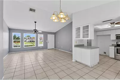 1401 SE 3rd St, Cape Coral, FL 33990 - Photo 5