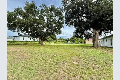 101 Curtis Ave N, Lehigh Acres, FL 33971 - Photo 3