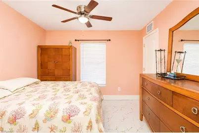 507 Diplomat Pkwy E, Cape Coral, FL 33909 - Photo 17