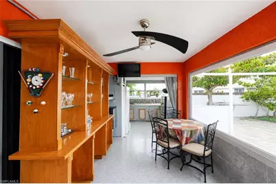507 Diplomat Pkwy E, Cape Coral, FL 33909 - Photo 33